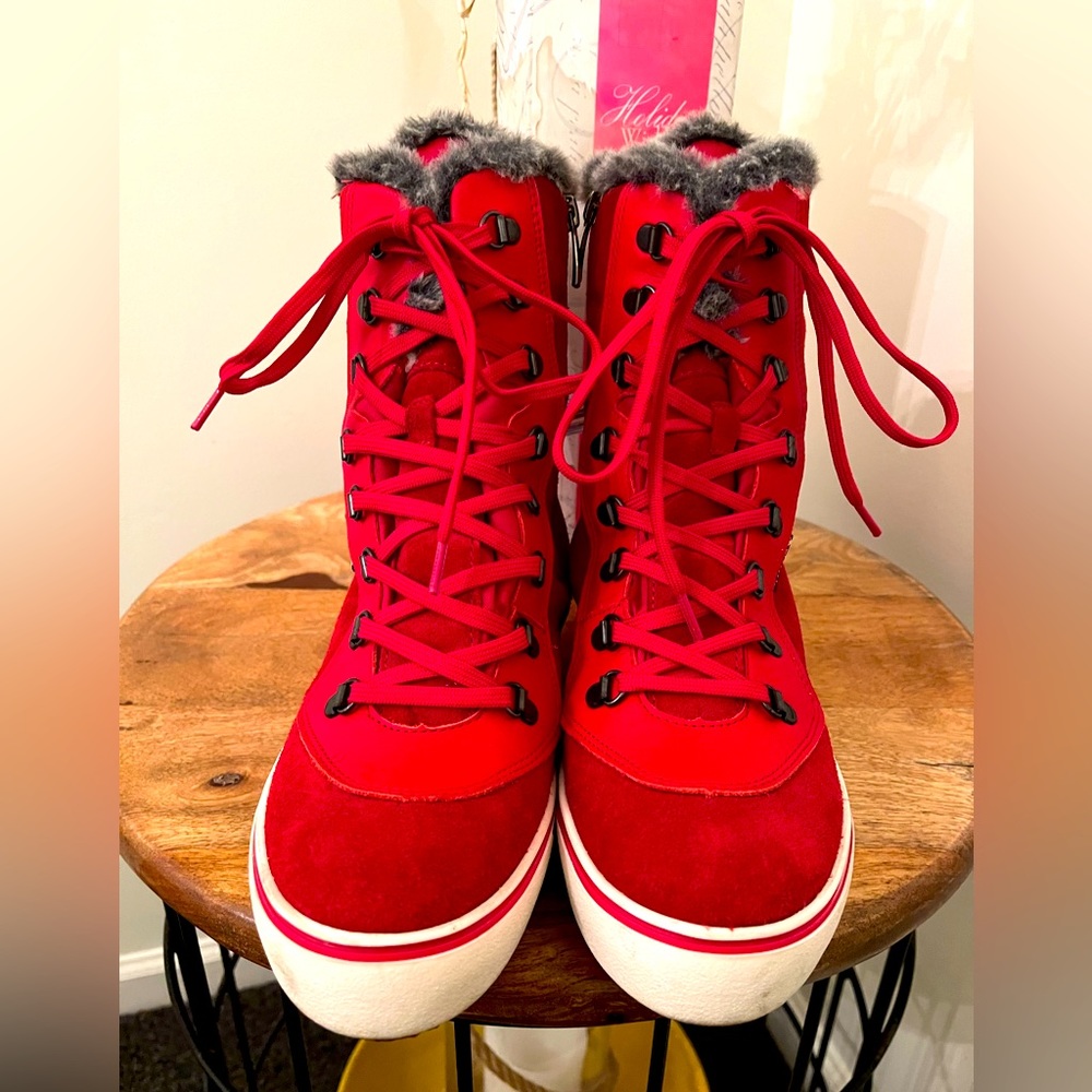 Beautiful women red winter/spring waterproof boots